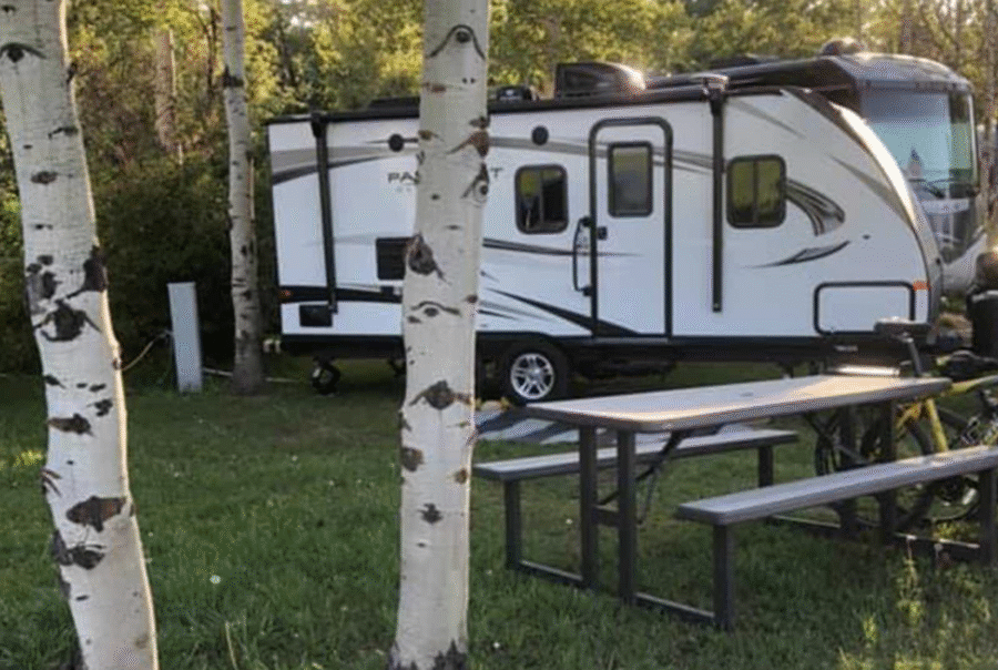 Yellowstone Golf Resort at Aspen Acres RV Park
