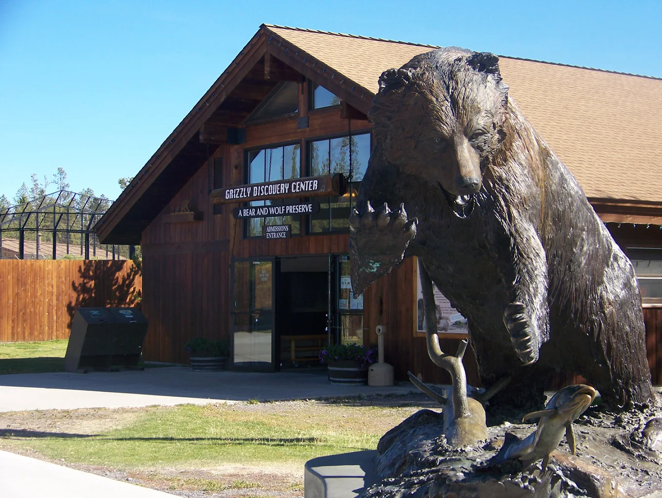 Grizzly & Wolf Discovery Center