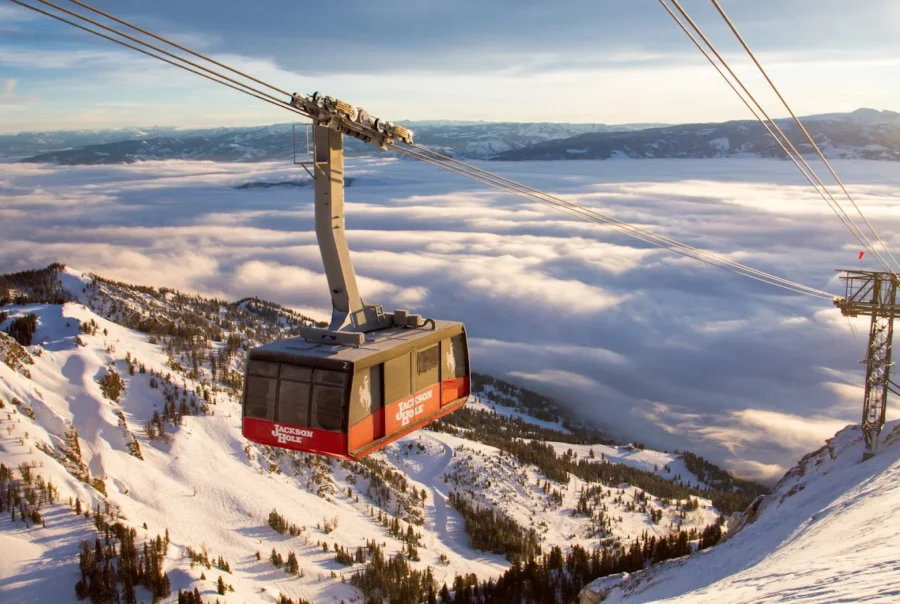 Skiing/Snowboarding Resorts in WY