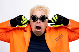 Doktor Kaboom! Look out Science is Coming!