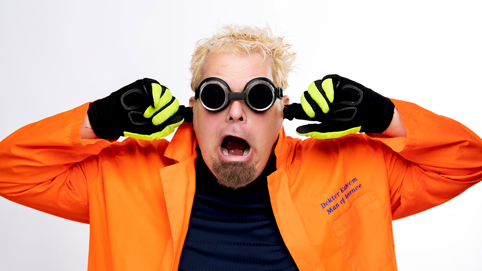 Doktor Kaboom! Look out Science is Coming!