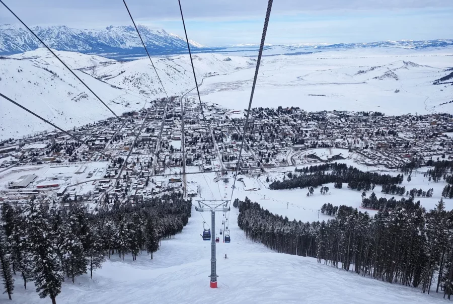 Skiing/Snowboarding Resorts in WY