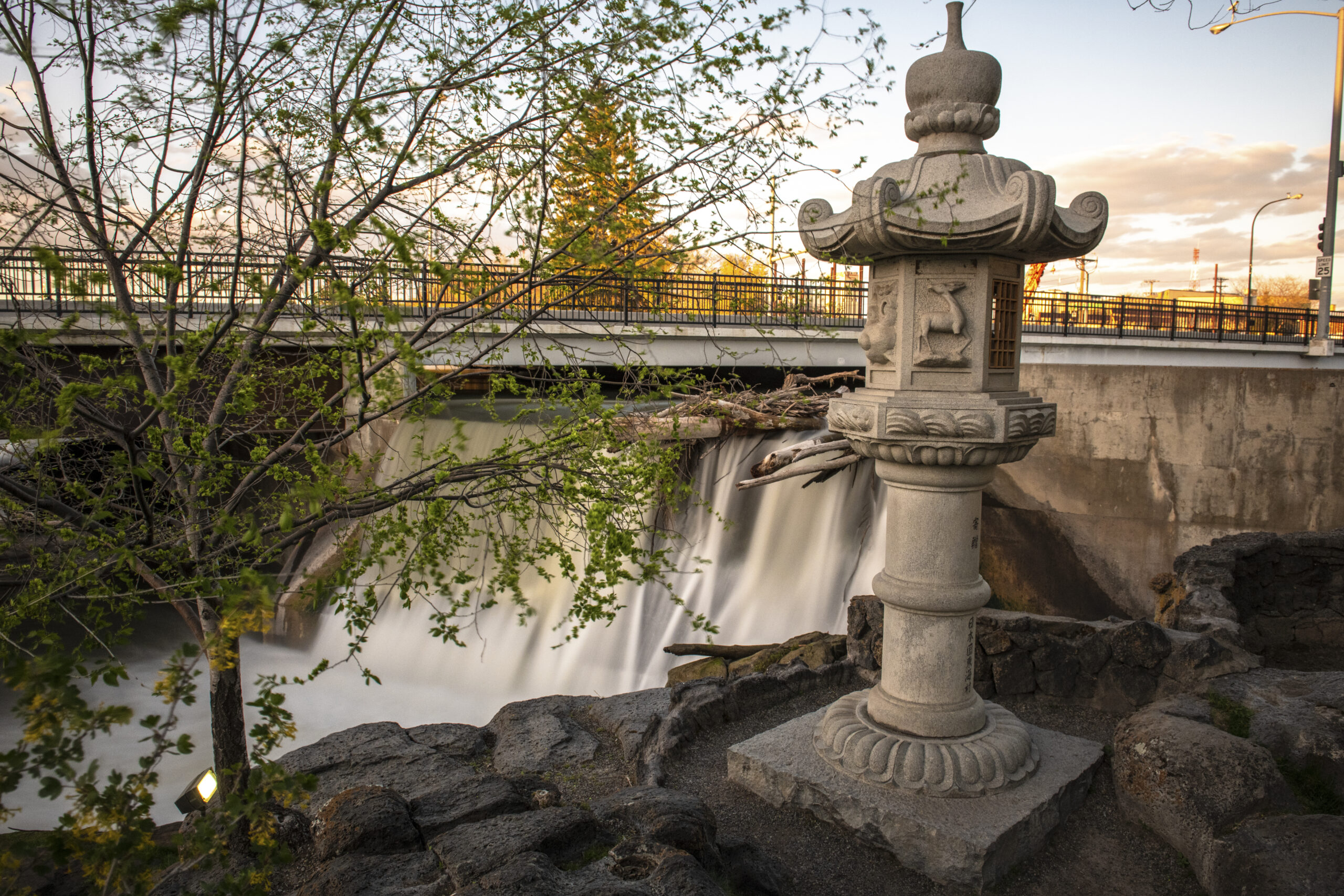 idaho falls,waterfall,scenic,spring,sunset,attractions,