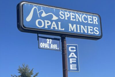 Spencer Opal Mines